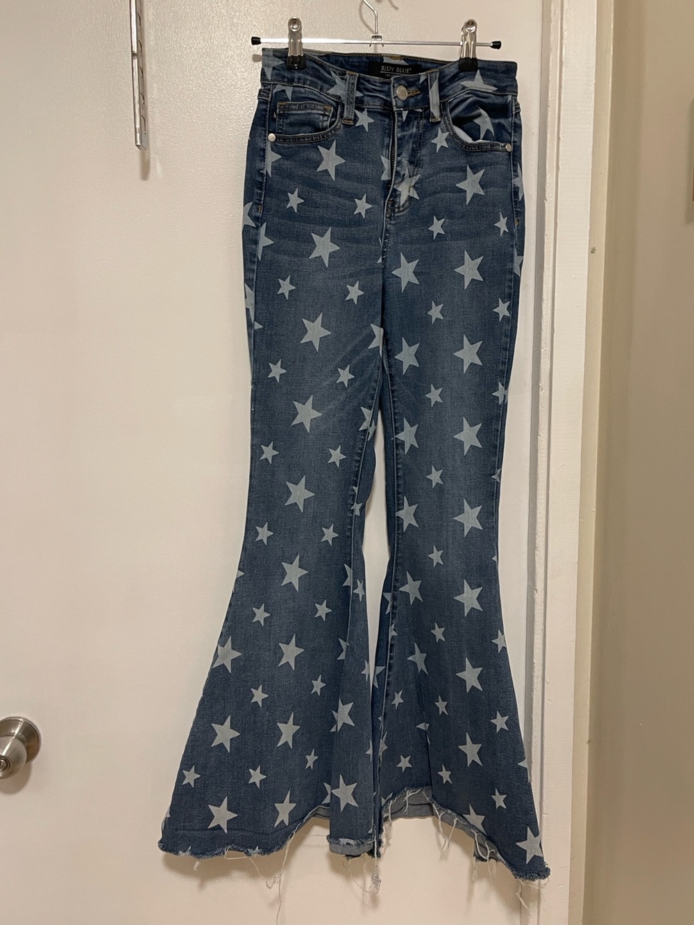 Judy Blue Star-Print Flare Jeans - Blue